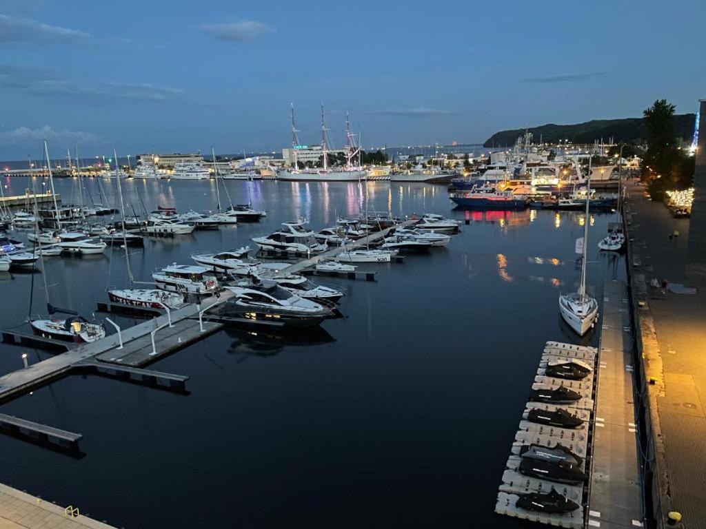 Apartament Faltom 26 Yacht Park Z Tarasem Gdynia Exterior foto